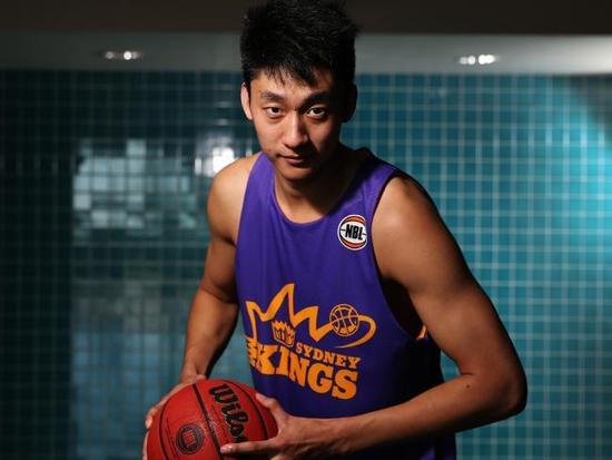 FM：尤文、斯图加特和洛里昂关注法国U20主力右闸贝尤库（FM：尤文、斯图加特与洛里昂有意法国U20主力右后卫贝尤库）