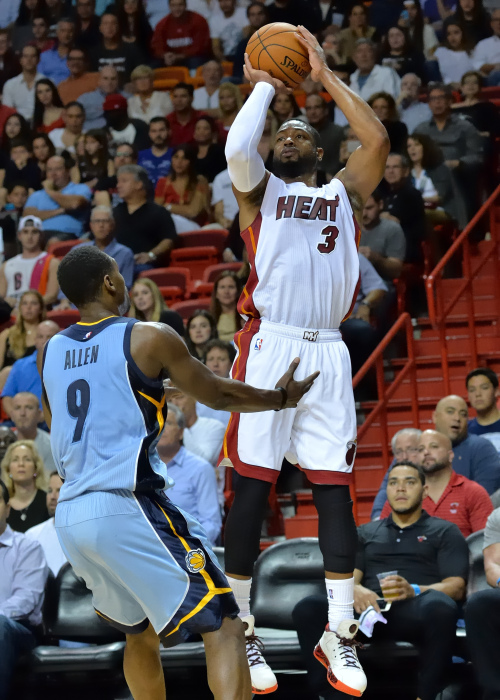 越来越好！弗拉格近6战场均23.0分&独行侠5胜1负（状态飙升！弗拉格近6场场均23分，独行侠近6战5胜1负）