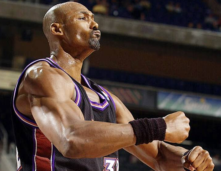 佩德里：我相信第二个球孔德其实不是想射门，我会问问他（佩德里：我觉得孔德第二个进球并非有意射门，回头我会去问问他）