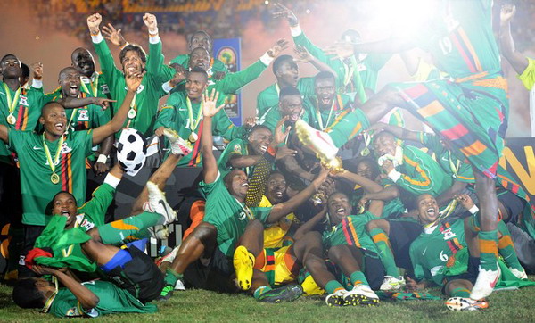 后卫又双叒叕离队？BBC：塞内西已3次拒绝与伯恩茅斯续约（BBC：塞内西三次拒绝与伯恩茅斯续约，后防恐再现离队潮？）